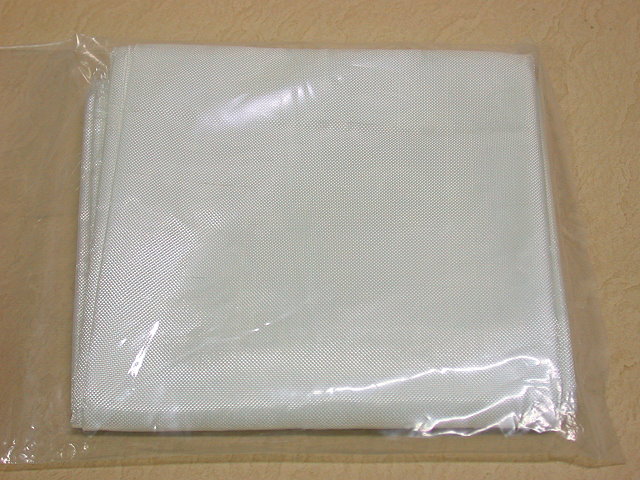 中厚玻璃纖維布840x840mm (57g)